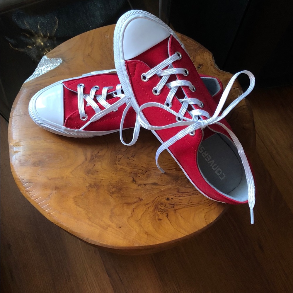 Red Converse shoes ❤️ Brand new